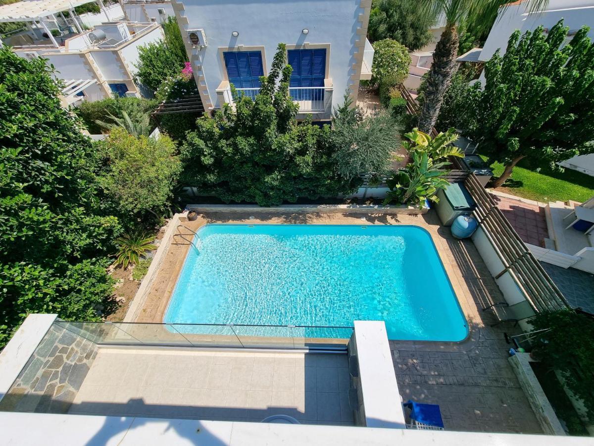 Mosaic Villa By The Sea Протарас Екстериор снимка
