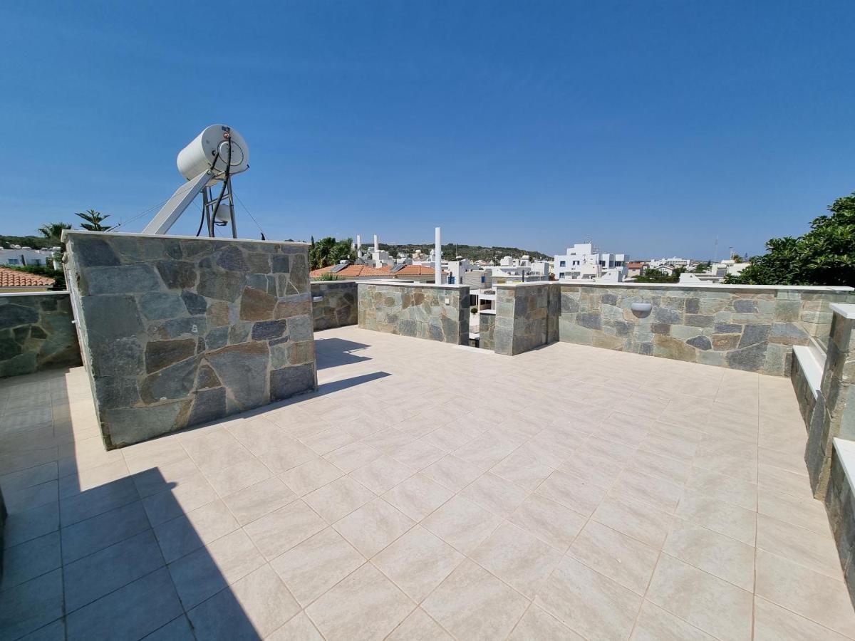 Mosaic Villa By The Sea Протарас Екстериор снимка